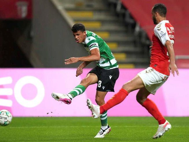 榜稳居中上 榜稳居中上